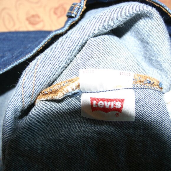 Levi Strauss 501 Jeans, button front - Picture 7 of 8